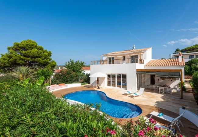 Villa in Es Canutells - Villa Estrella-Elegancia y vista mar en Canutells
